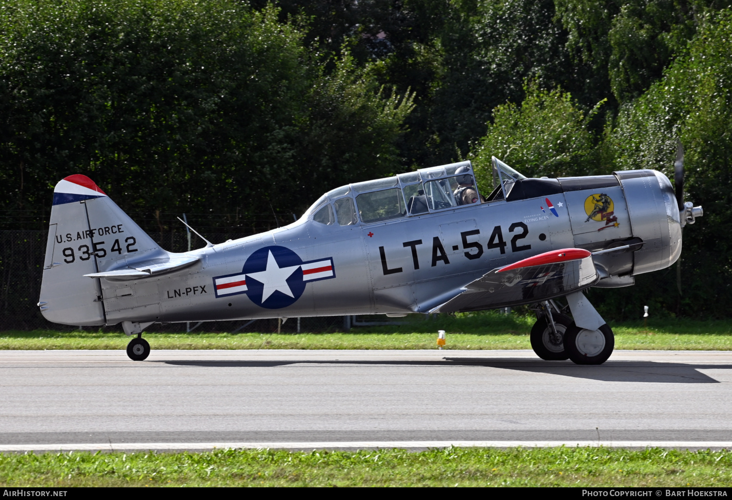 Aircraft Photo of LN-PFX / 93542 | North American Harvard Mk4 | Norwegian Flying Aces | USA - Air Force | AirHistory.net #526561