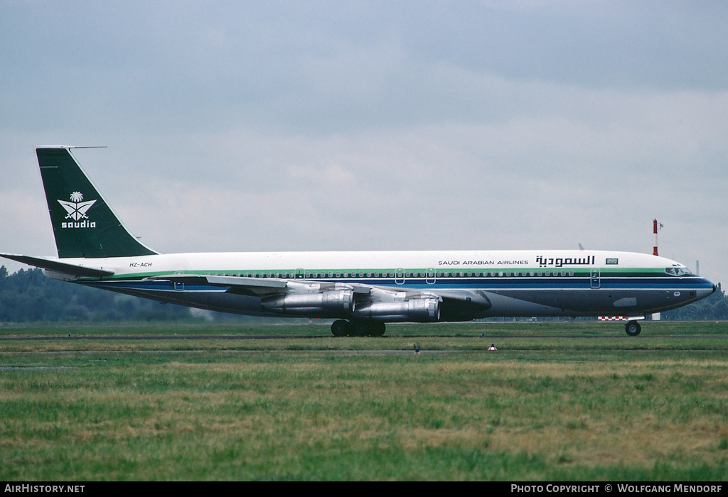 Aircraft Photo of HZ-ACH | Boeing 707-368C | Saudia - Saudi Arabian Airlines | AirHistory.net #526635