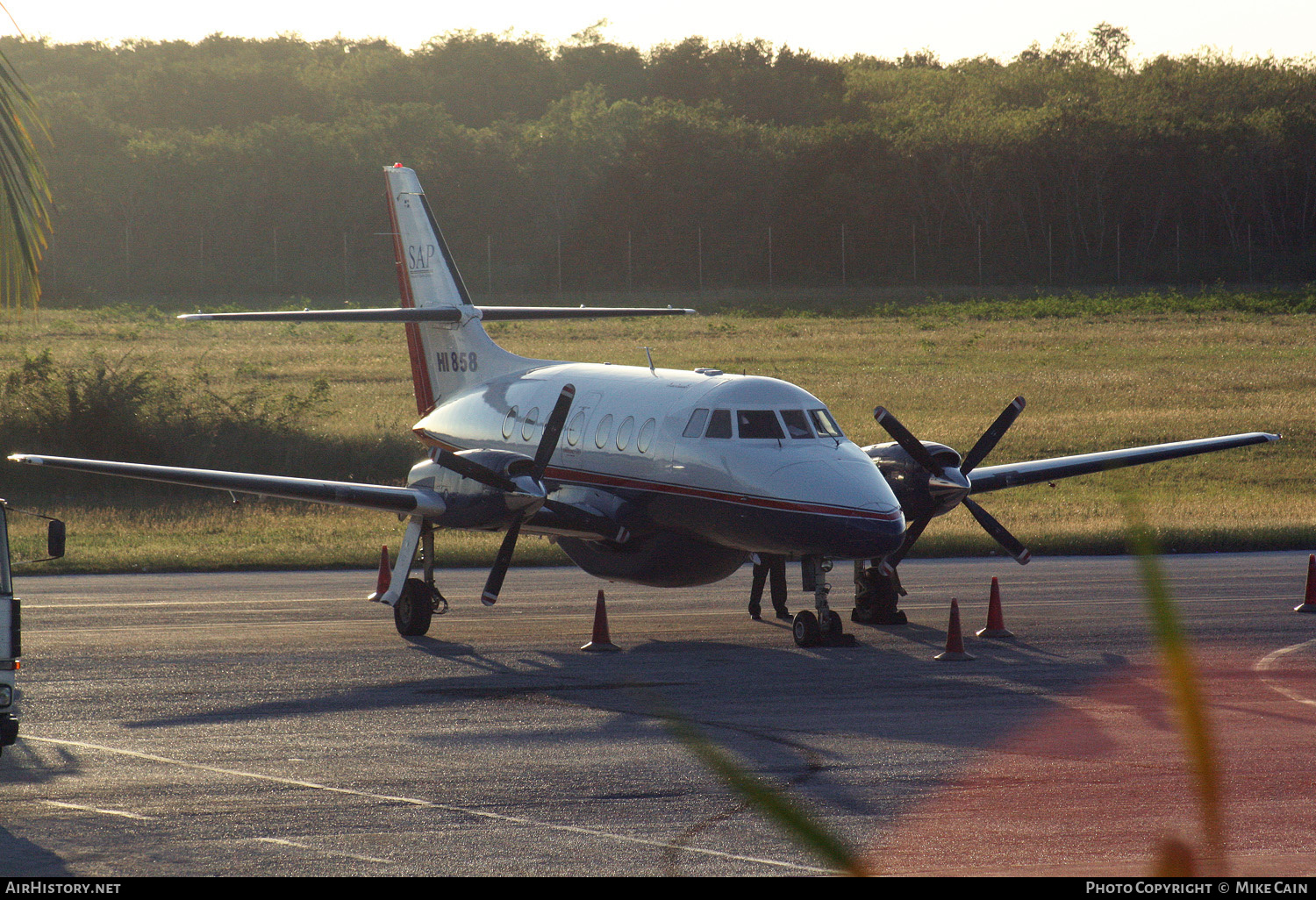 Aircraft Photo of HI858 | British Aerospace BAe-3201 Jetstream 32 | SAP - Servicios Aéreos Profesionales | AirHistory.net #526673