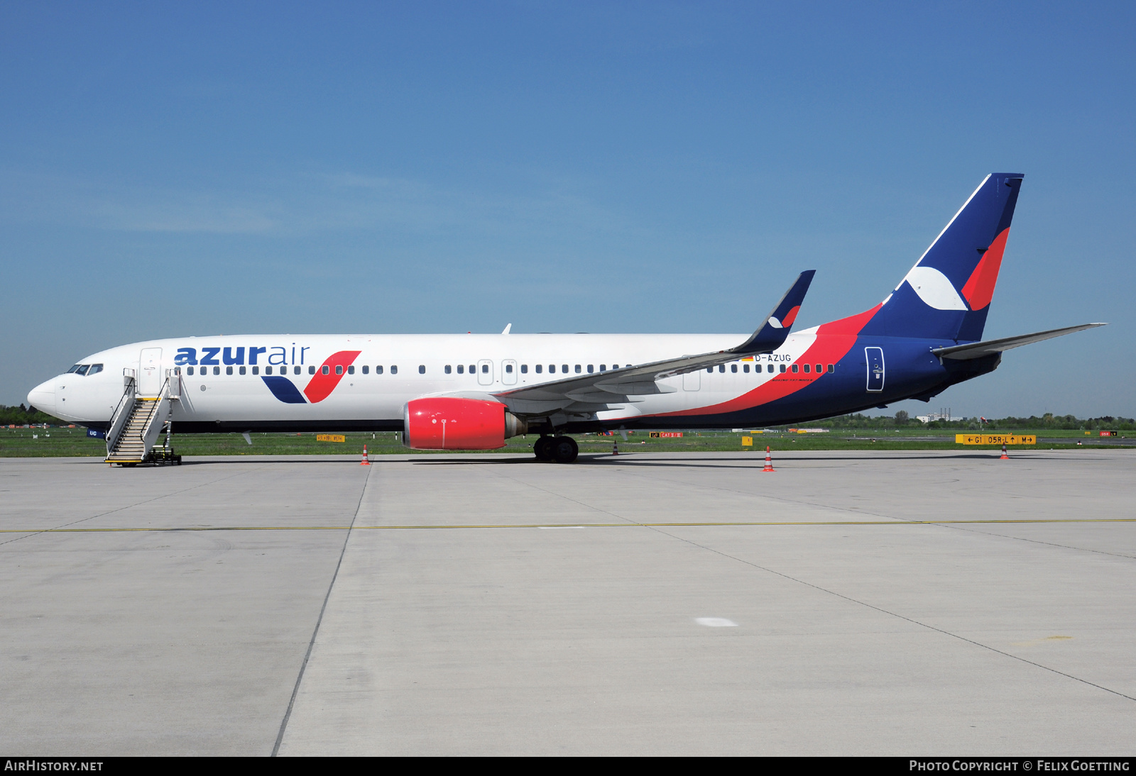 Aircraft Photo of D-AZUG | Boeing 737-9GP/ER | Azur Air | AirHistory.net #526708