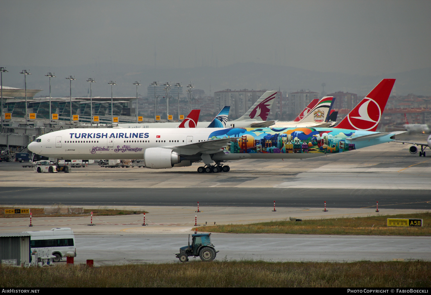 Aircraft Photo of TC-JJU | Boeing 777-3F2/ER | Turkish Airlines | AirHistory.net #526722