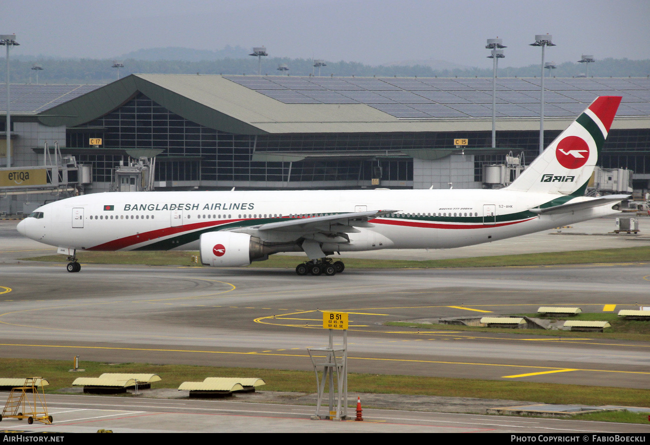 Aircraft Photo of S2-AHK | Boeing 777-266/ER | Biman Bangladesh Airlines | AirHistory.net #526789