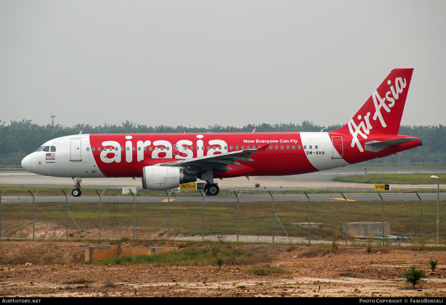 Aircraft Photo of 9M-AHA | Airbus A320-216 | AirAsia | AirHistory.net #526791