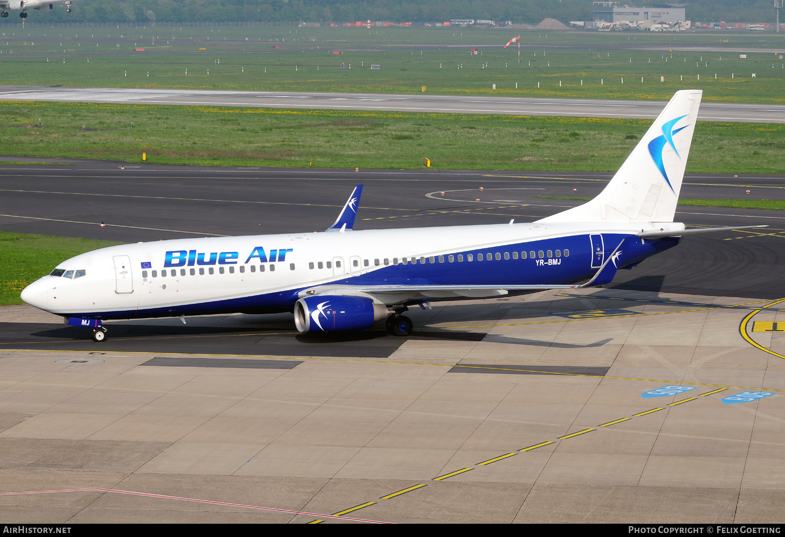 Aircraft Photo of YR-BMJ | Boeing 737-82R | Blue Air | AirHistory.net #526837