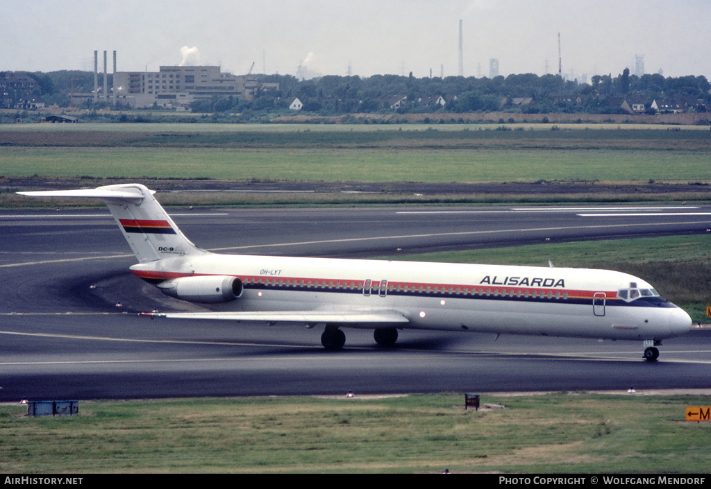 Aircraft Photo of OH-LYT | McDonnell Douglas DC-9-51 | Alisarda | AirHistory.net #526897