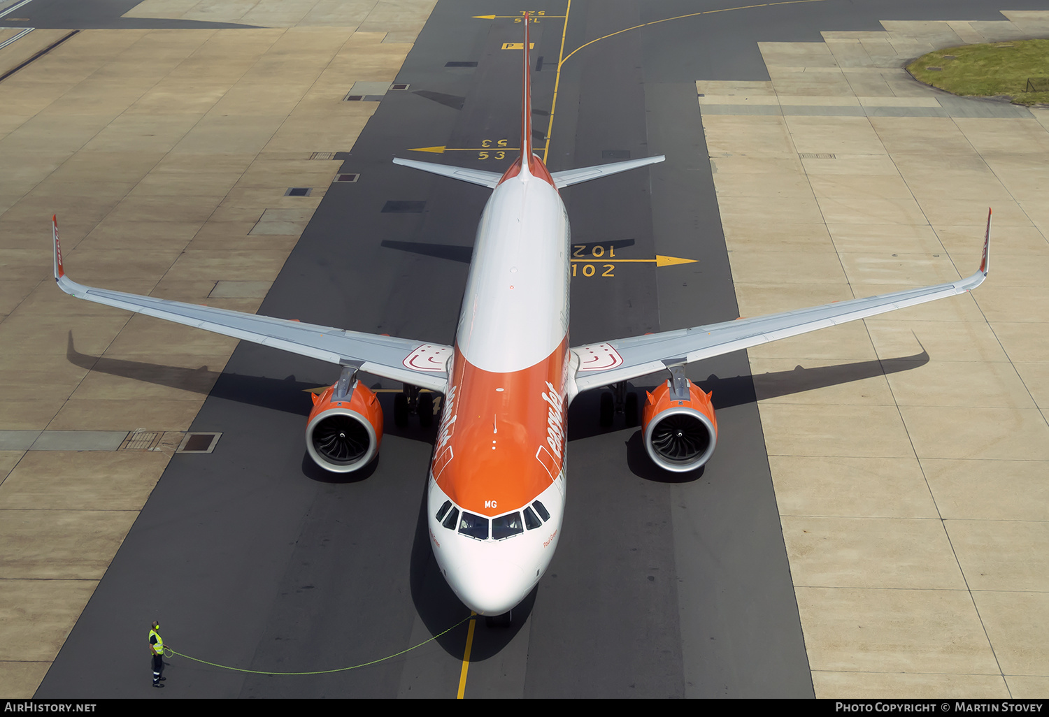 Aircraft Photo of G-UZMG | Airbus A321-251NX | EasyJet | AirHistory.net #526926