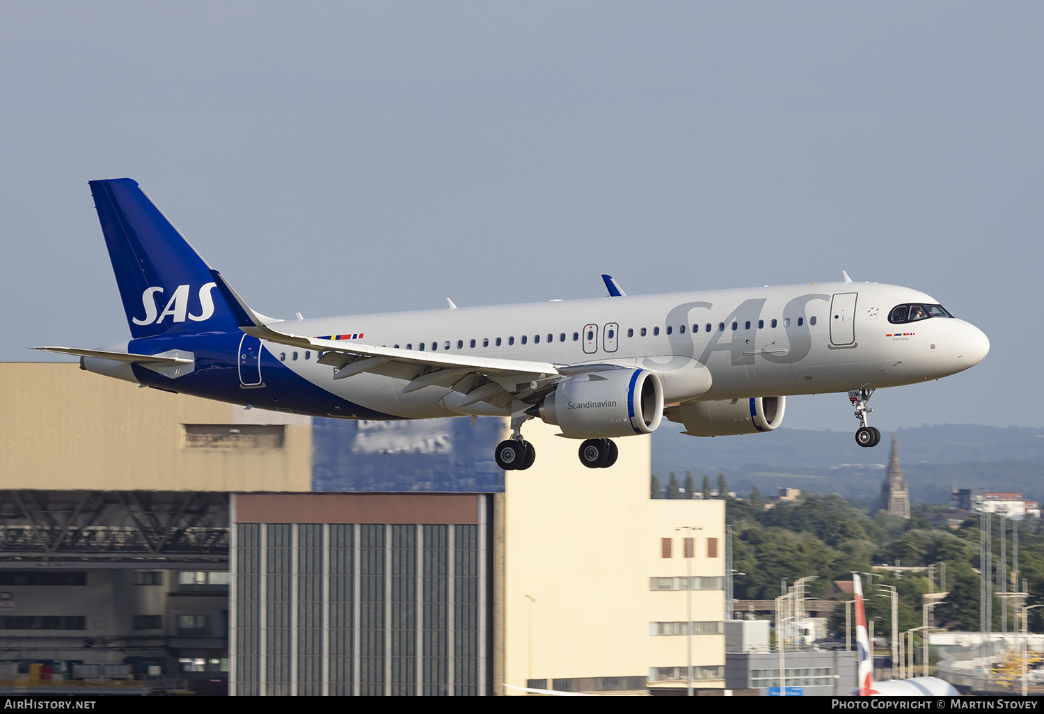 Aircraft Photo of EI-SIM | Airbus A320-251N | Scandinavian Airlines - SAS | AirHistory.net #526929