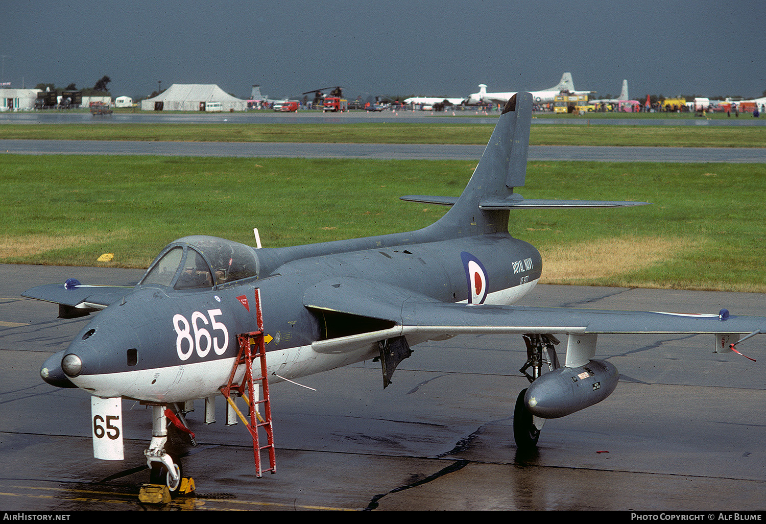 Aircraft Photo of XF977 | Hawker Hunter GA11 | UK - Navy | AirHistory.net #527035