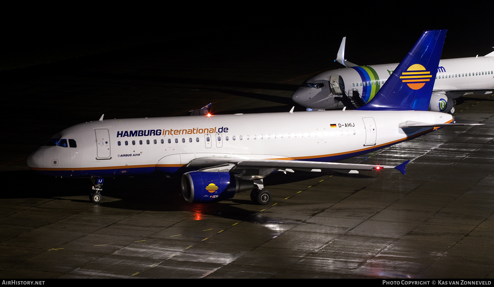 Aircraft Photo of D-AHIJ | Airbus A319-112 | Hamburg International | AirHistory.net #527143