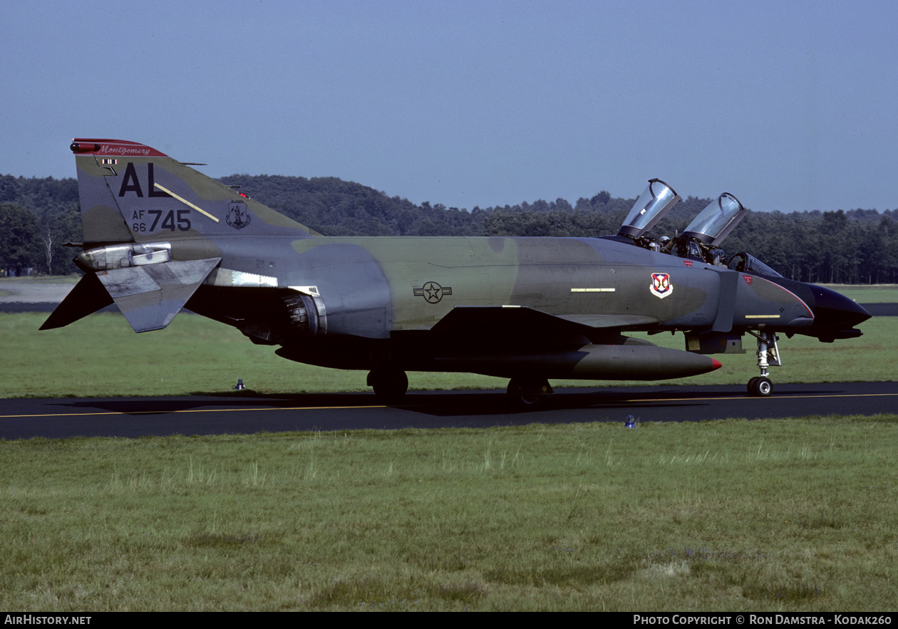Aircraft Photo of 66-7745 / AF66-745 | McDonnell Douglas F-4D Phantom II | USA - Air Force | AirHistory.net #527163