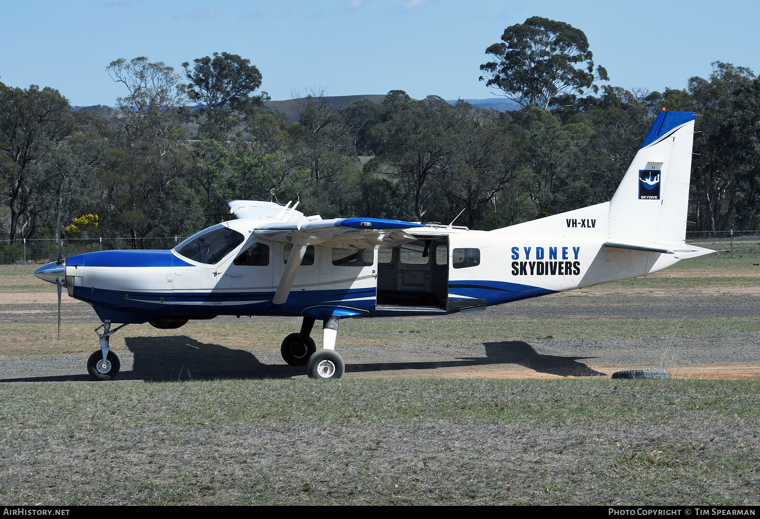 Aircraft Photo of VH-XLV | Cessna 208 Caravan I | Sydney Skydivers | AirHistory.net #527181