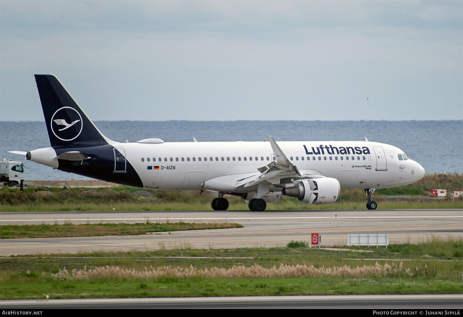 Aircraft Photo of D-AIZW | Airbus A320-214 | Lufthansa | AirHistory.net #527301