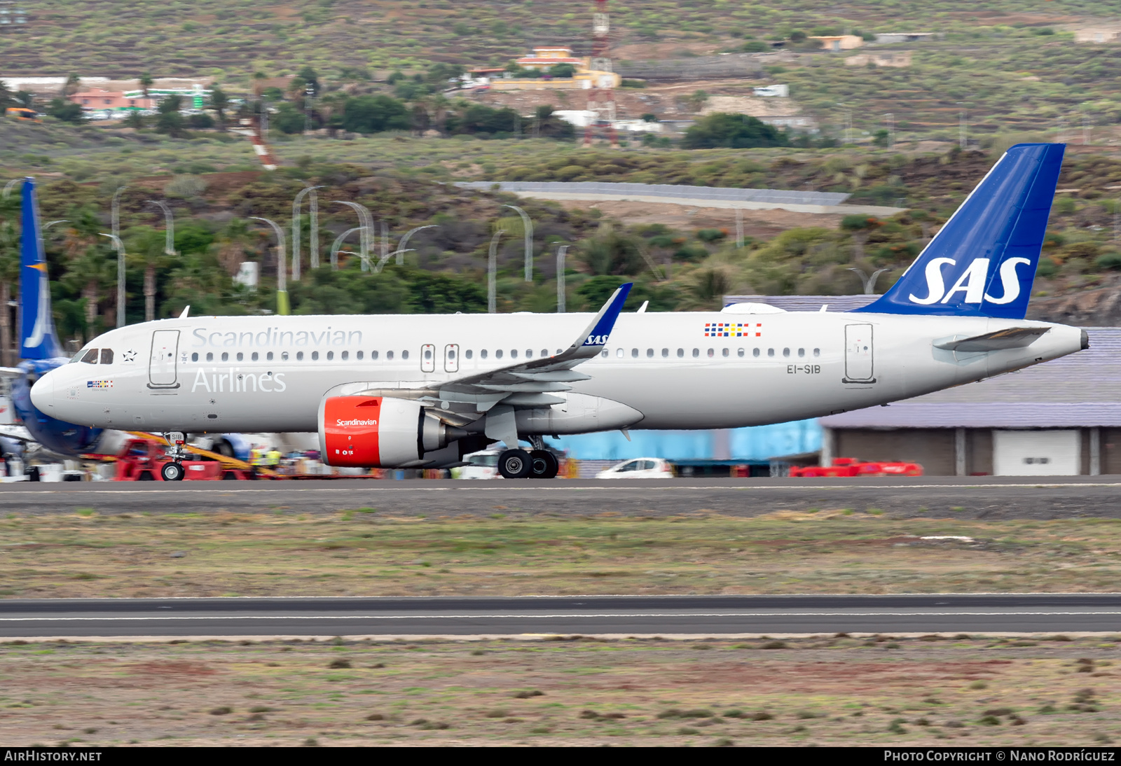 Aircraft Photo of EI-SIB | Airbus A320-251N | Scandinavian Airlines - SAS | AirHistory.net #527491