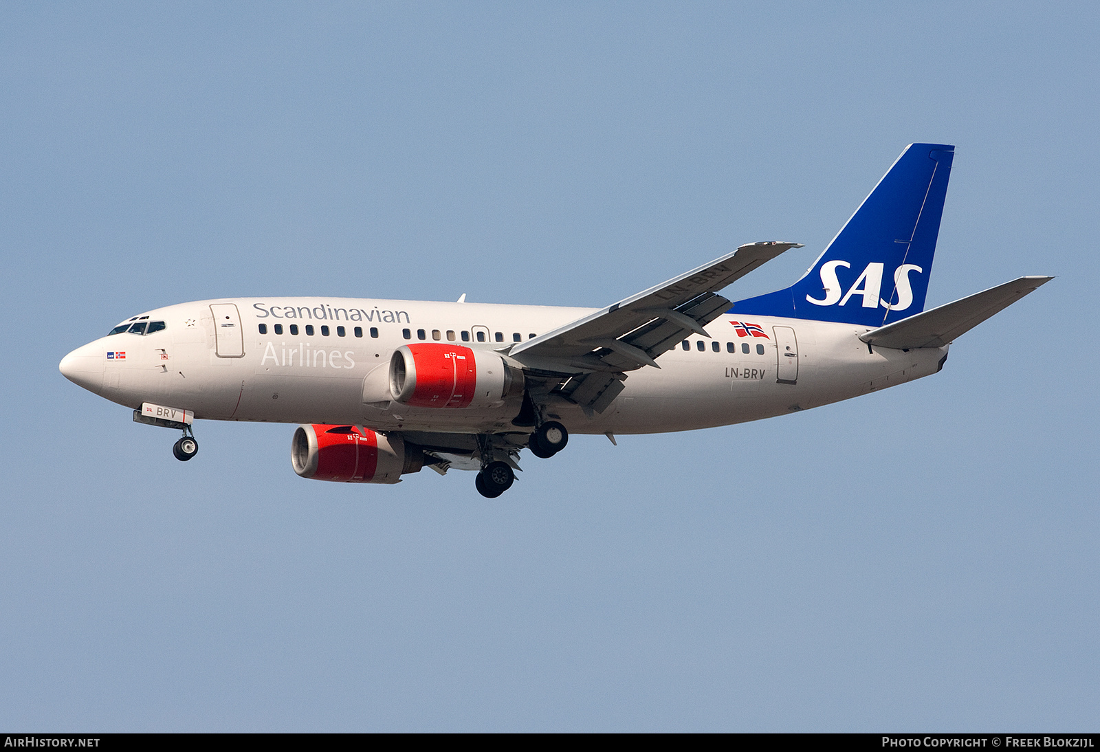 Aircraft Photo of LN-BRV | Boeing 737-505 | Scandinavian Airlines - SAS | AirHistory.net #527521