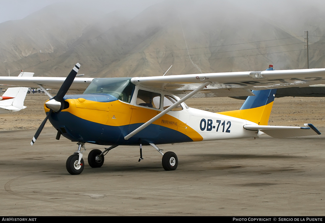 Aircraft Photo of OB-712 | Cessna 172E Skyhawk | Professional Air - Escuela de Pilotos | AirHistory.net #527586