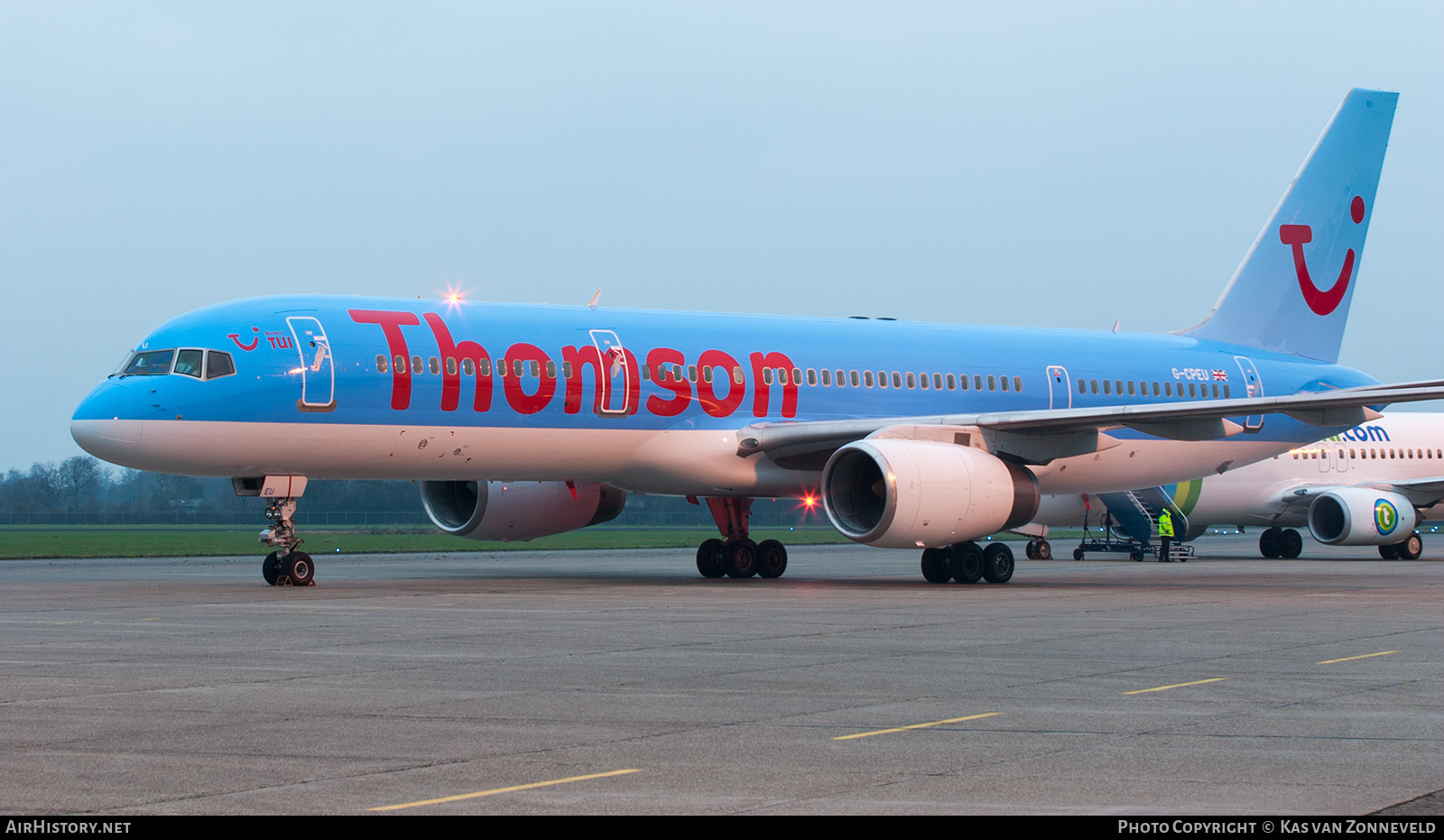 Aircraft Photo of G-CPEU | Boeing 757-236 | Thomson Airways | AirHistory.net #527659