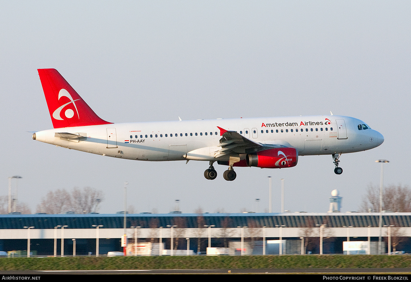Aircraft Photo of PH-AAY | Airbus A320-232 | Amsterdam Airlines | AirHistory.net #527661