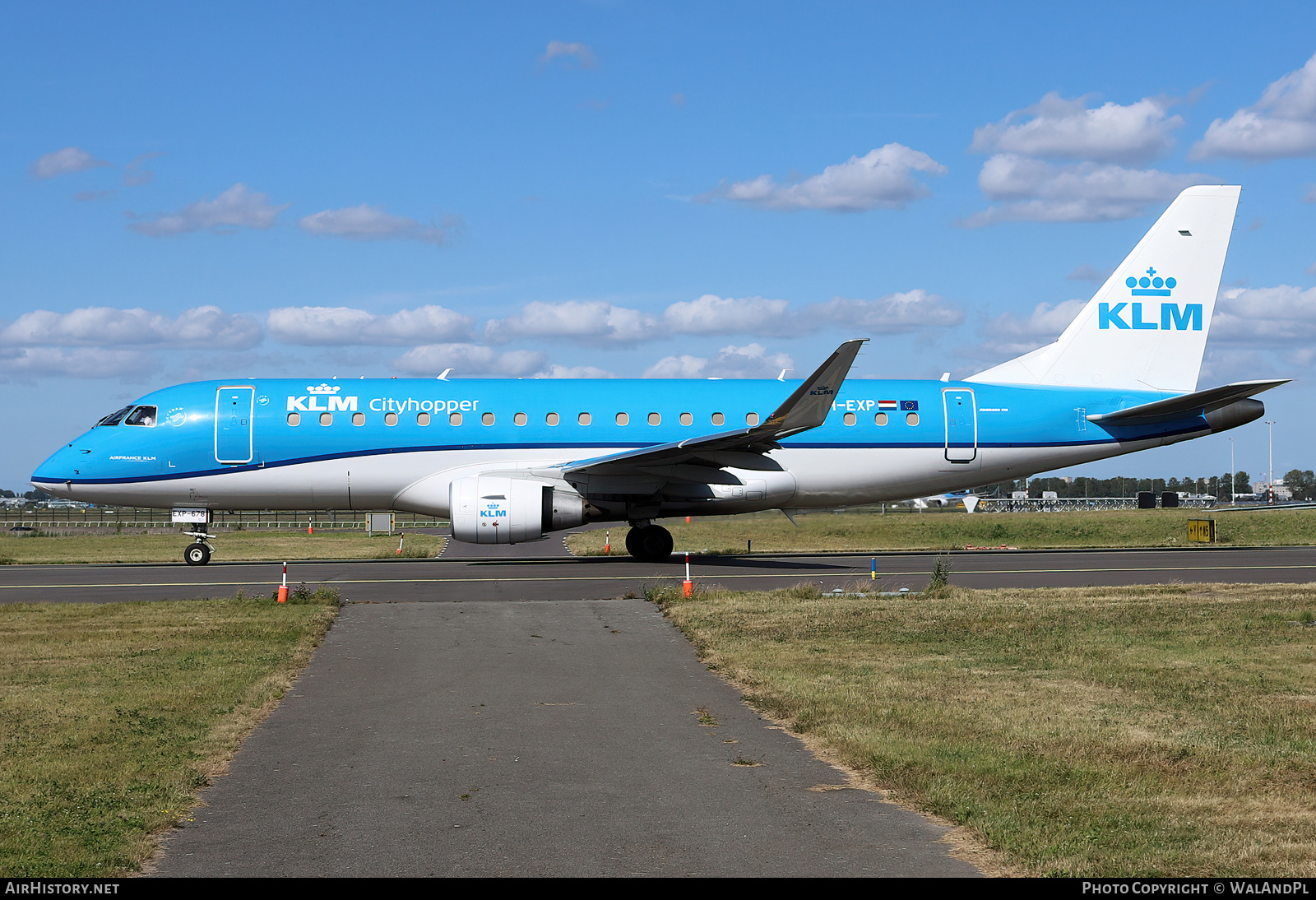 Aircraft Photo of PH-EXP | Embraer 175STD (ERJ-170-200STD) | KLM Cityhopper | AirHistory.net #527674