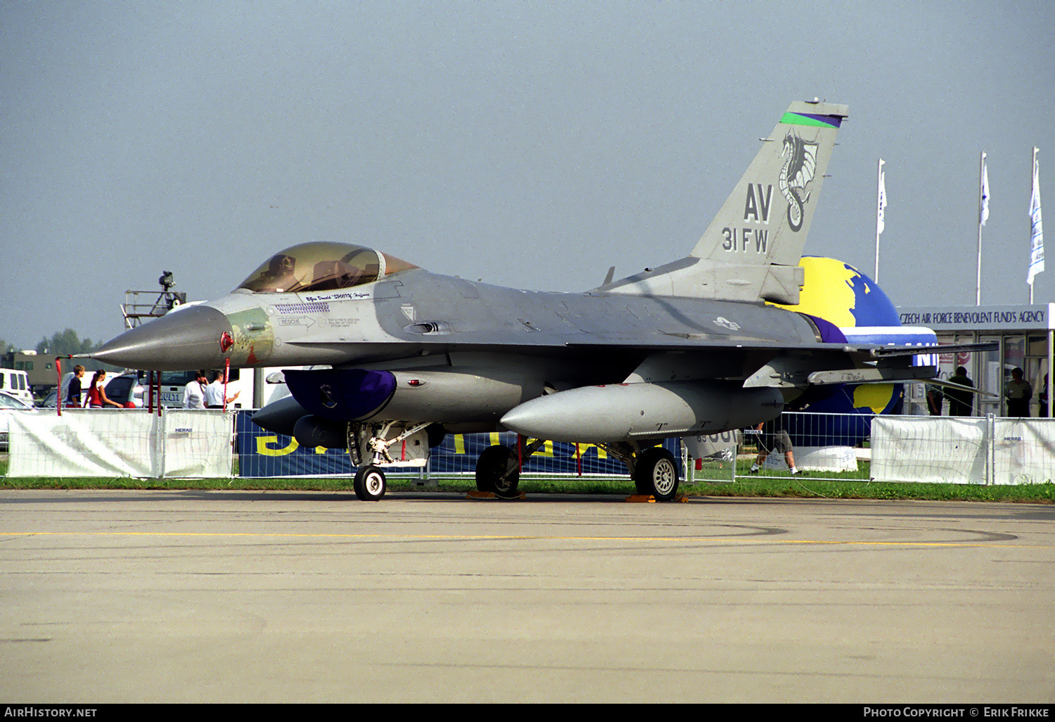 Aircraft Photo of 89-2001 / AF89-001 | General Dynamics F-16CG Night Falcon | USA - Air Force | AirHistory.net #527684