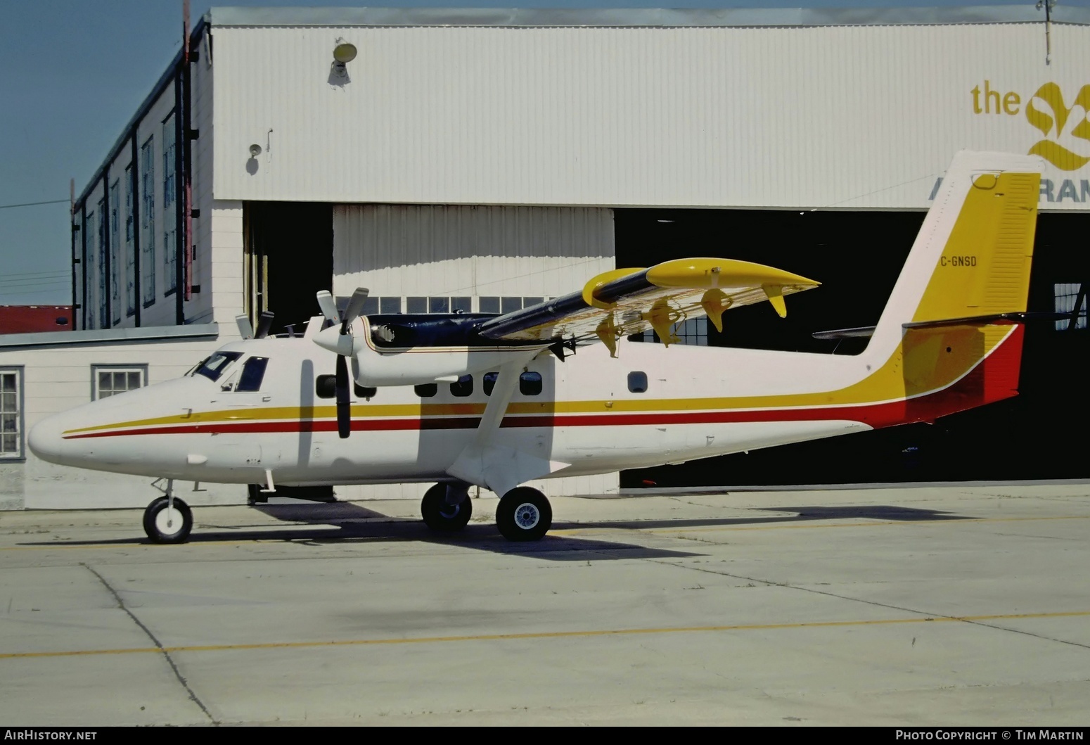 Aircraft Photo of C-GNSD | De Havilland Canada DHC-6-300 Twin Otter | Hudson's Bay Company | AirHistory.net #527686