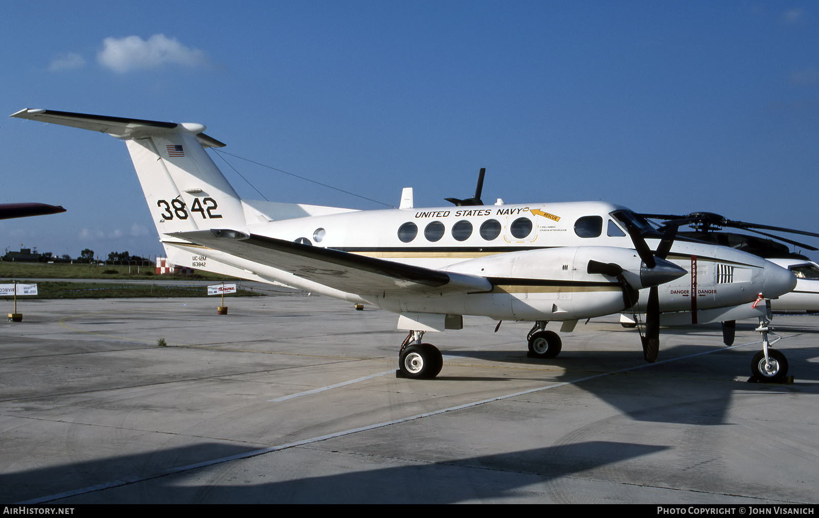 Aircraft Photo of 163842 / 3842 | Beech UC-12M Super King Air (B200C) | USA - Navy | AirHistory.net #527730
