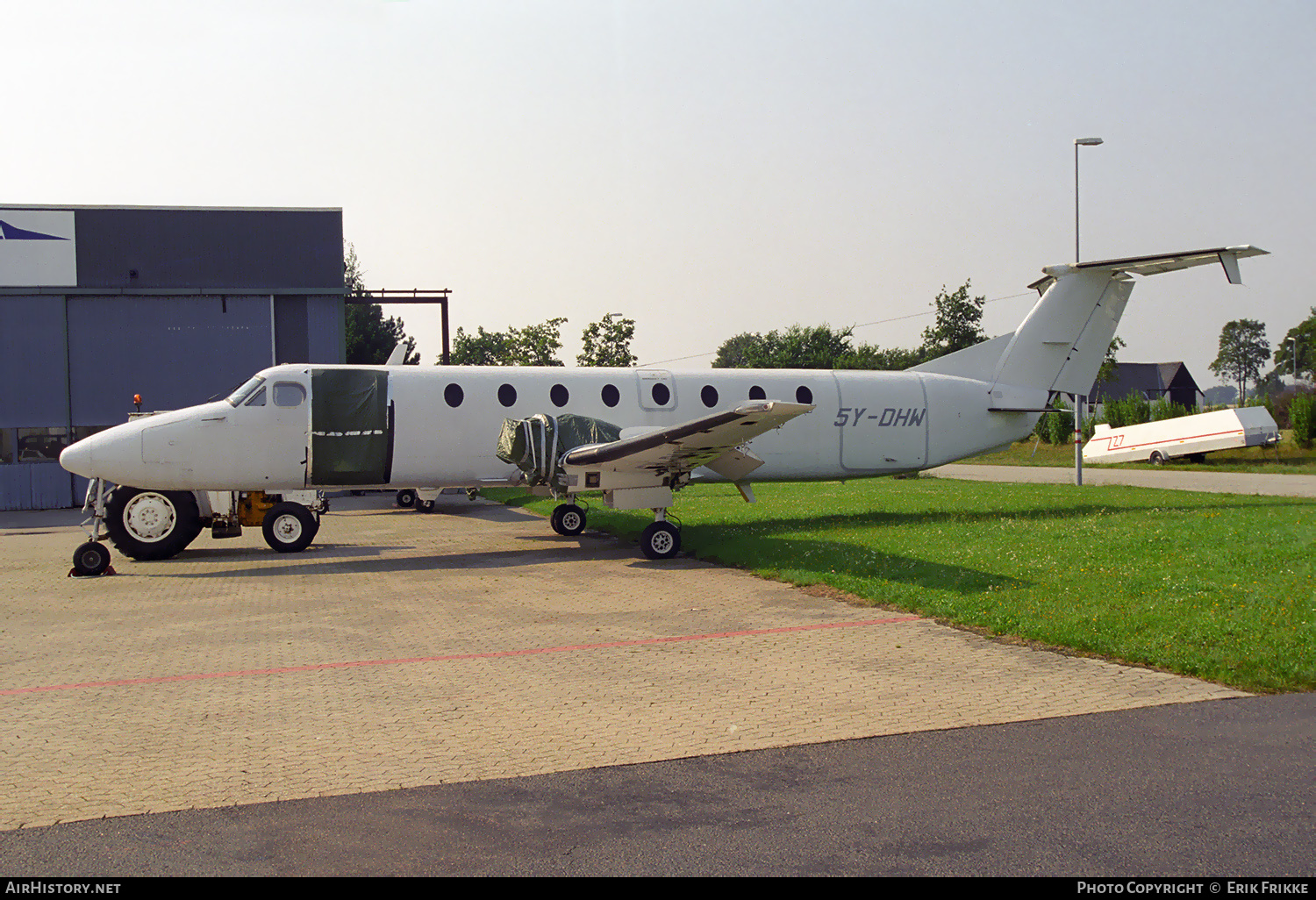 Aircraft Photo of 5Y-DHW | Beech 1900C | AirHistory.net #527746