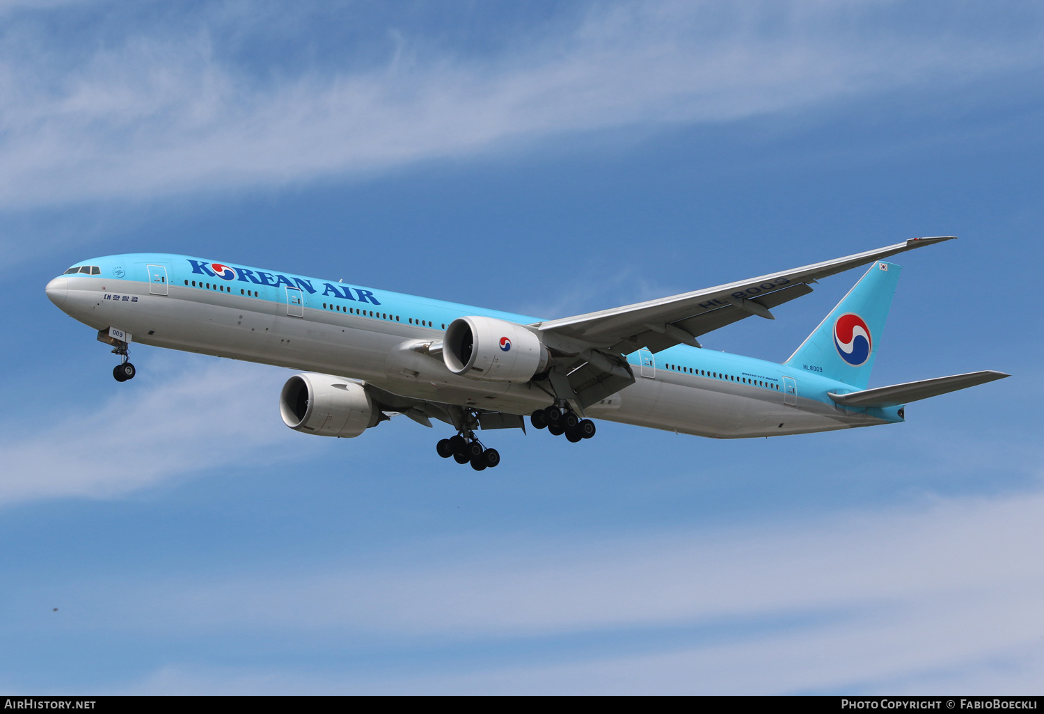 Aircraft Photo of HL8009 | Boeing 777-3B5/ER | Korean Air | AirHistory.net #527849