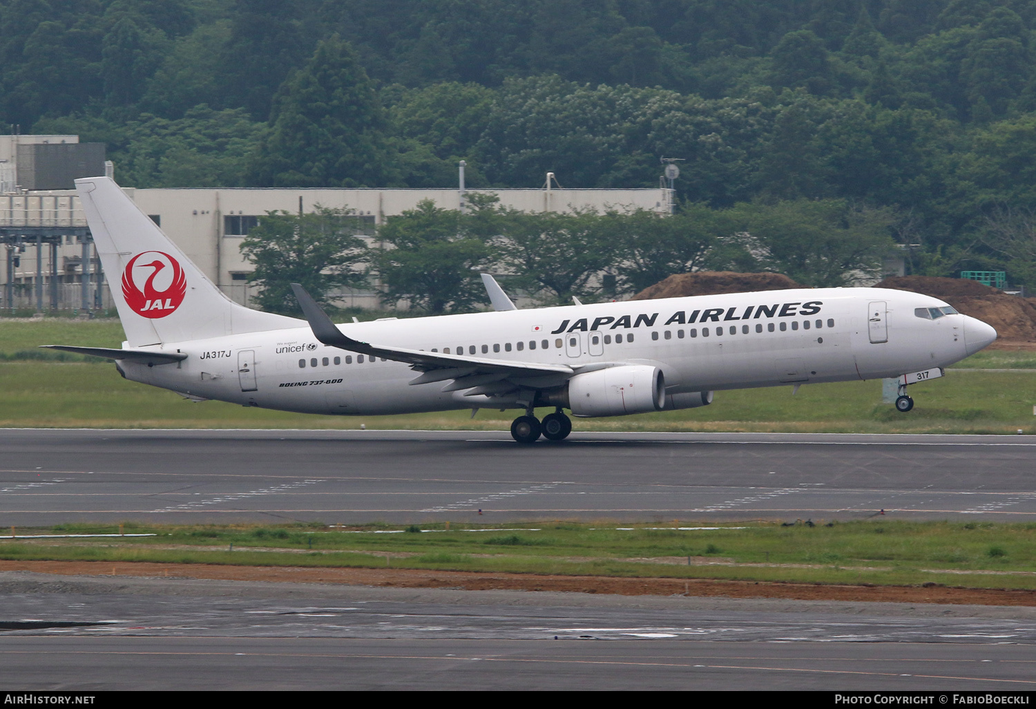 Aircraft Photo of JA317J | Boeing 737-846 | Japan Airlines - JAL | AirHistory.net #527887