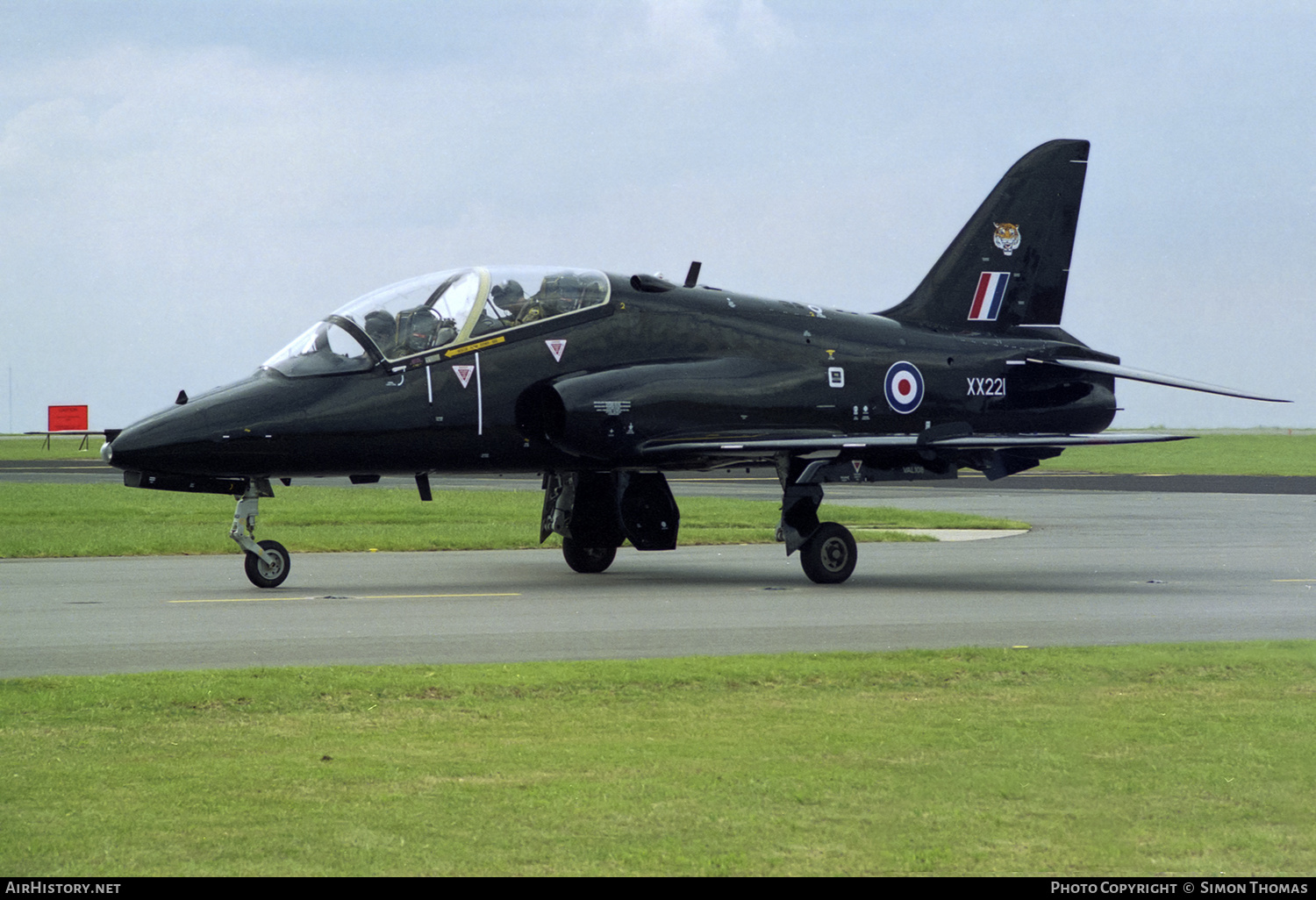 Aircraft Photo of XX221 | British Aerospace Hawk T.1A | UK - Air Force | AirHistory.net #527958