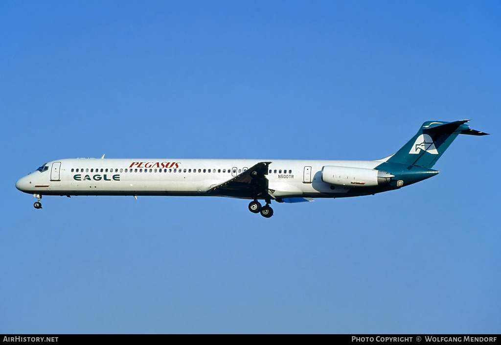 Aircraft Photo of N500TR | McDonnell Douglas MD-82 (DC-9-82) | Eagle Airlines | AirHistory.net #528060