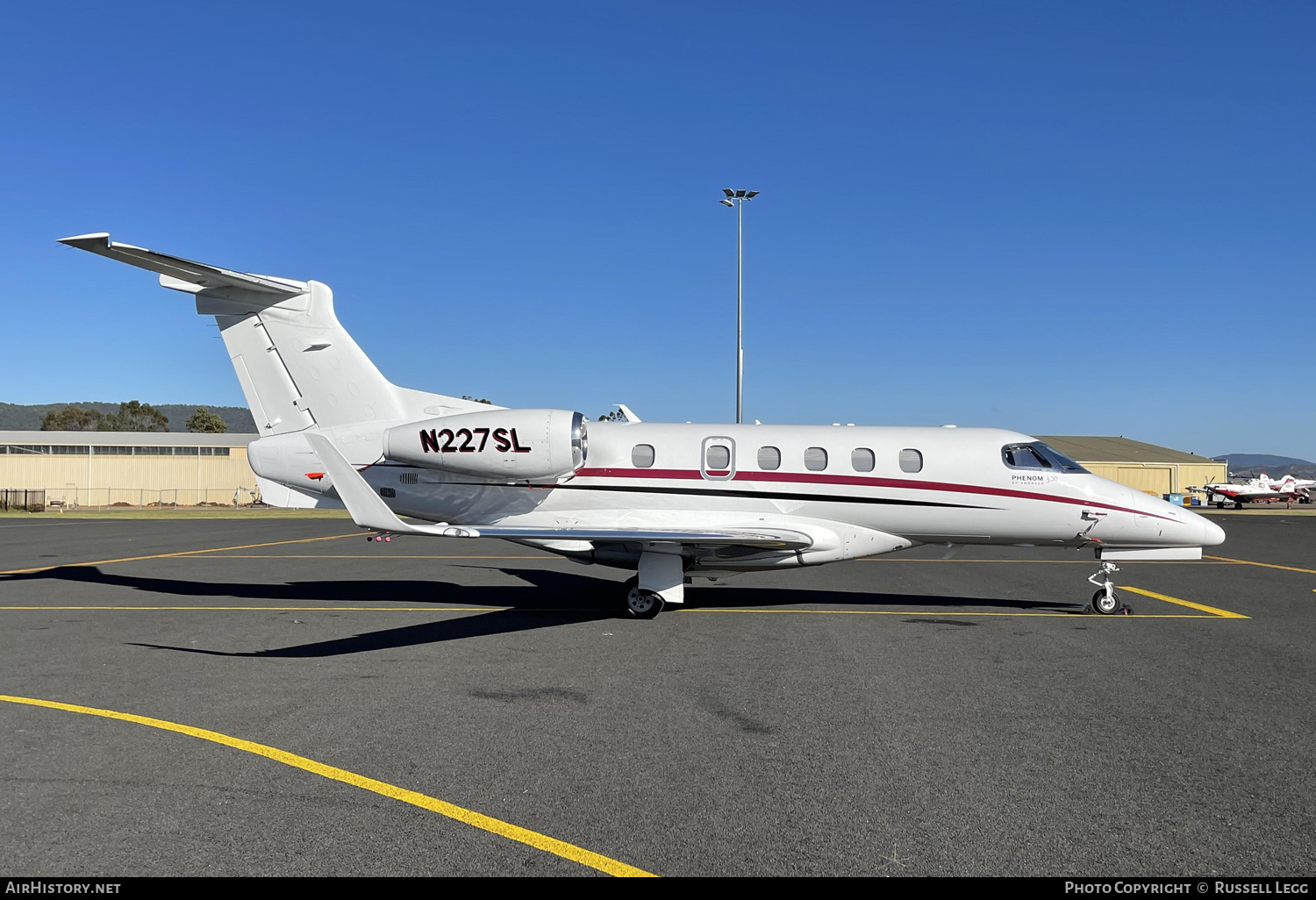 Aircraft Photo of N227SL | Embraer EMB-505 Phenom 300 | AirHistory.net #528100