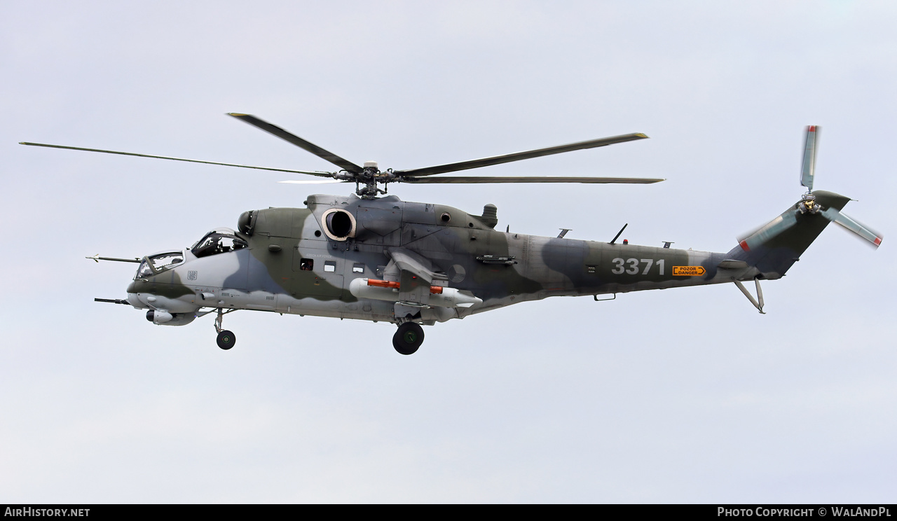 Aircraft Photo of 3371 | Mil Mi-35 | Czechia - Air Force | AirHistory.net #528139