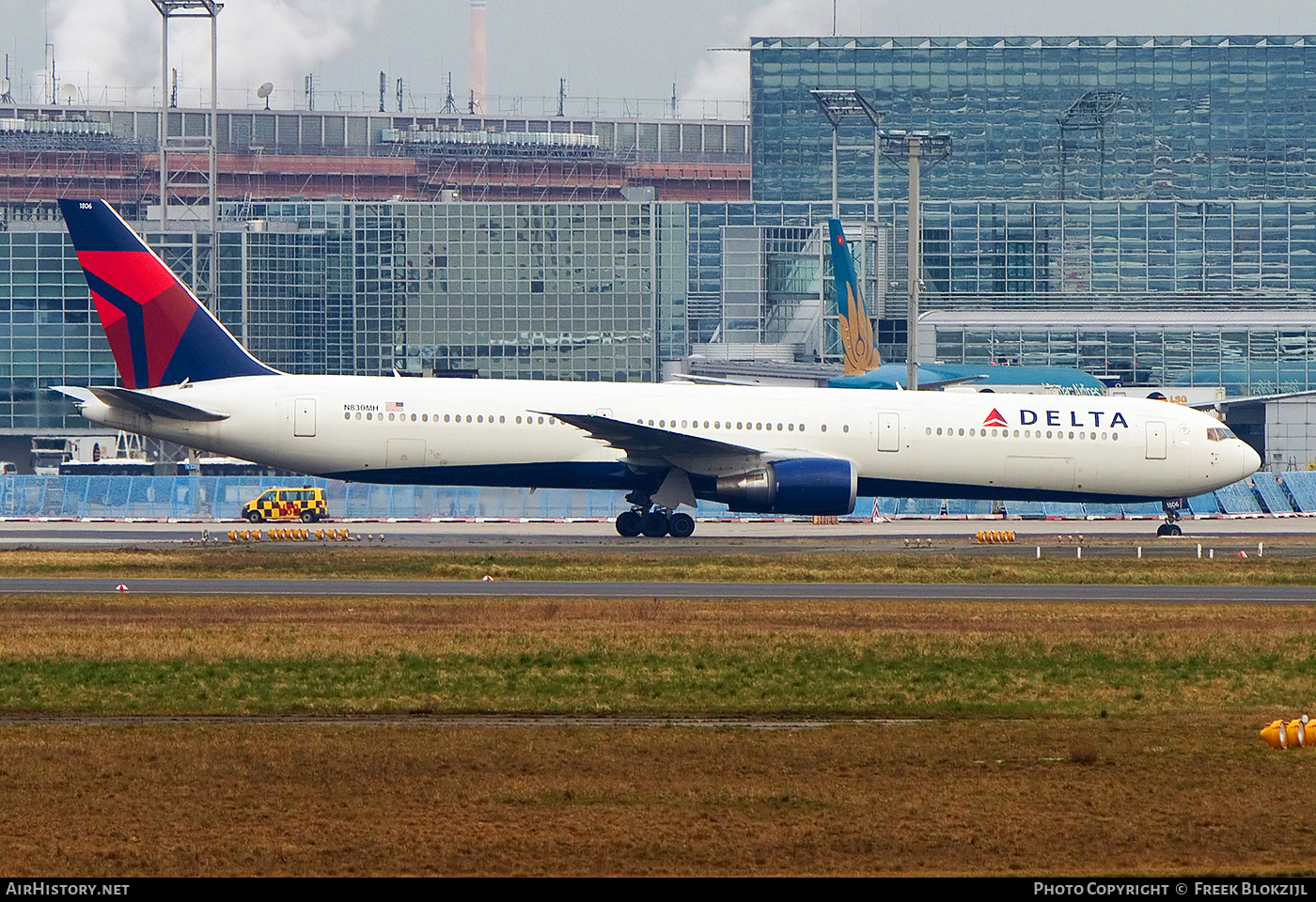 Aircraft Photo of N830MH | Boeing 767-432/ER | Delta Air Lines | AirHistory.net #528237