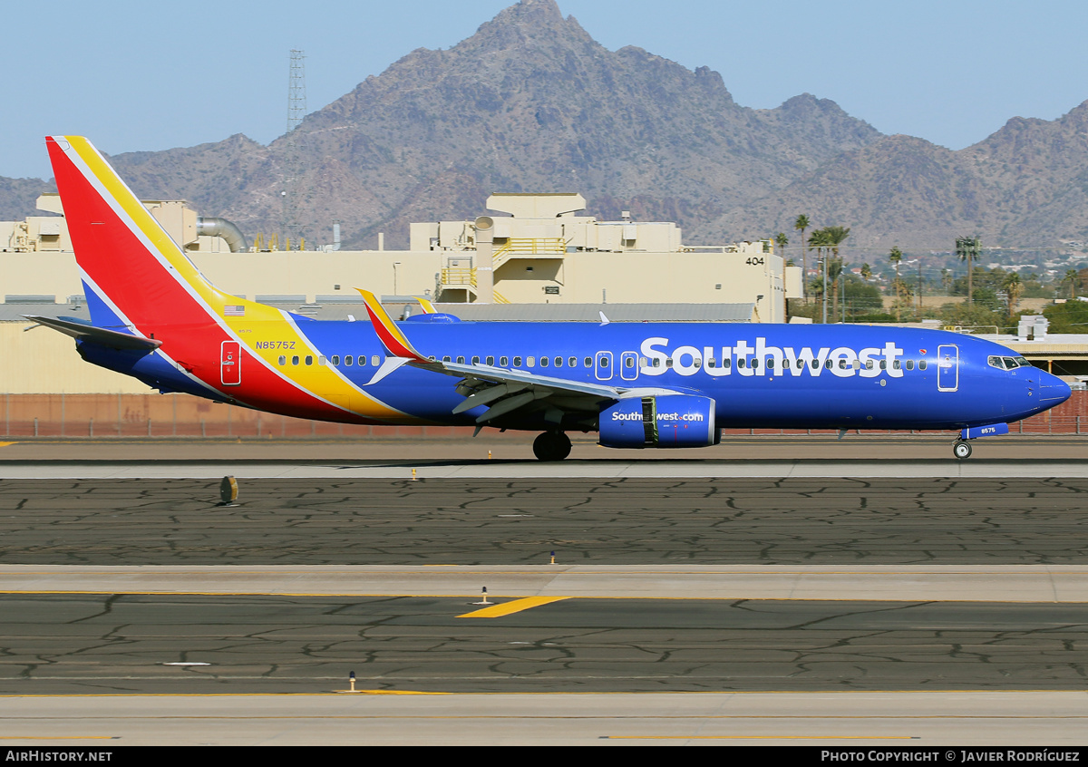 Aircraft Photo of N8575Z | Boeing 737-800 | Southwest Airlines | AirHistory.net #528276