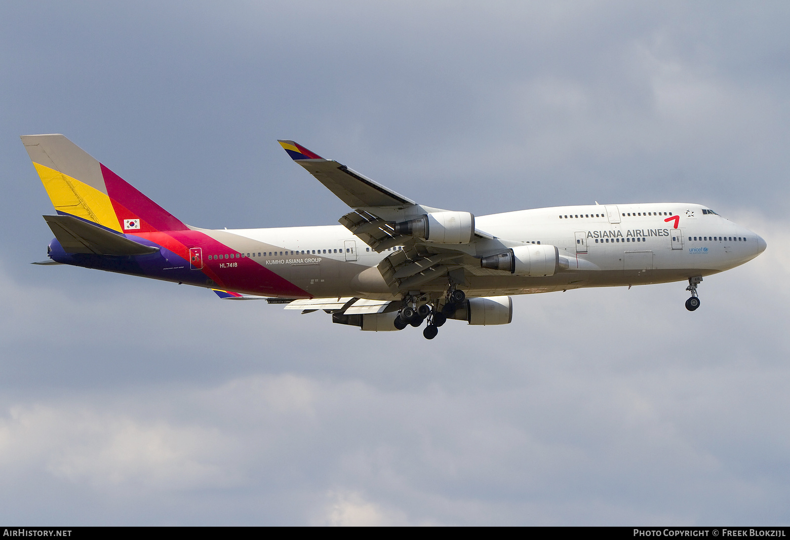 Aircraft Photo of HL7418 | Boeing 747-48E | Asiana Airlines | AirHistory.net #528316