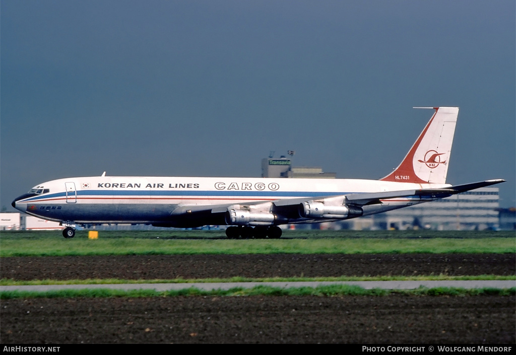 Aircraft Photo of HL7431 | Boeing 707-321C | Korean Air Lines Cargo | AirHistory.net #528362