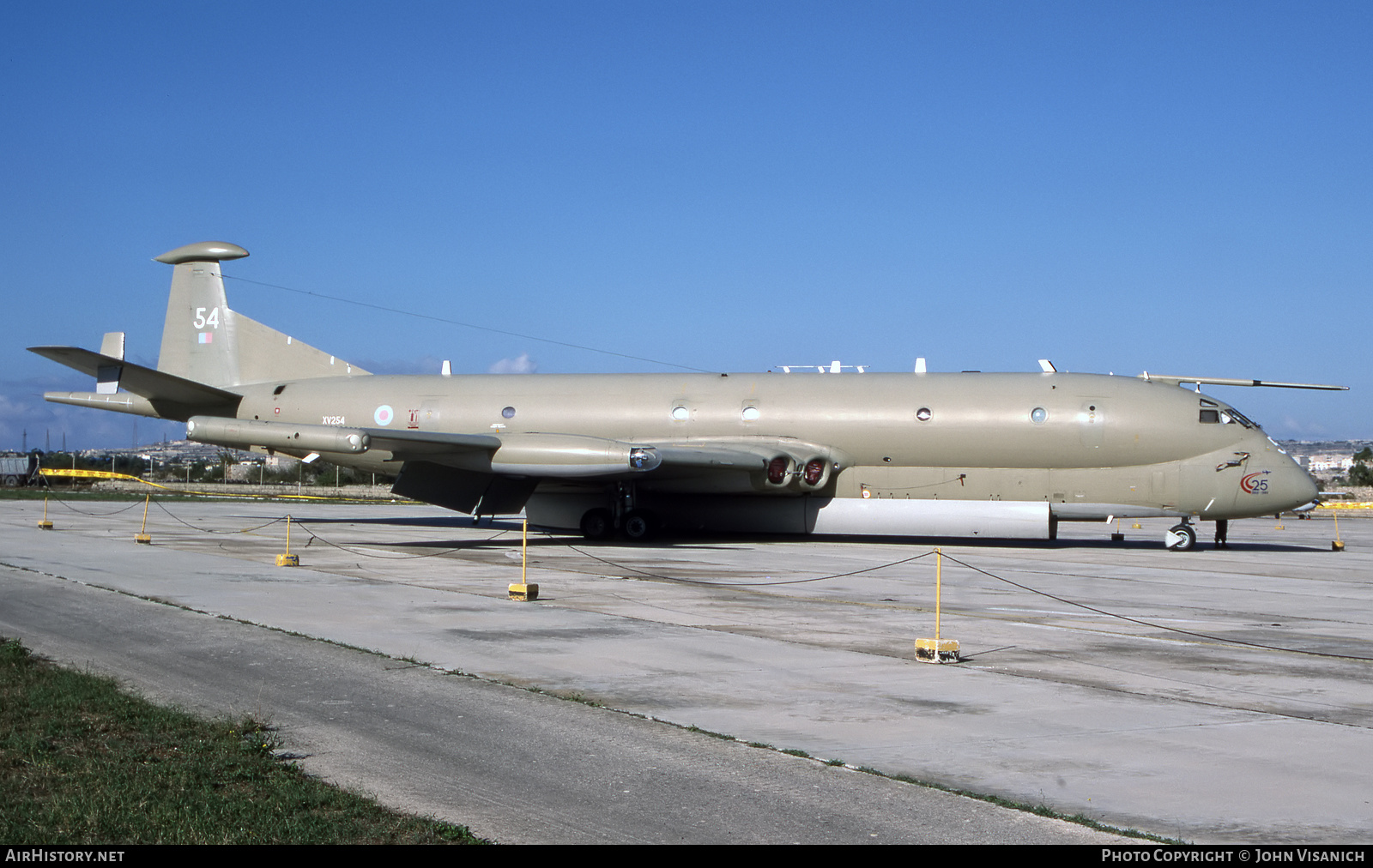 Aircraft Photo of XV254 | Hawker Siddeley HS-801 Nimrod MR.2P | UK - Air Force | AirHistory.net #528376