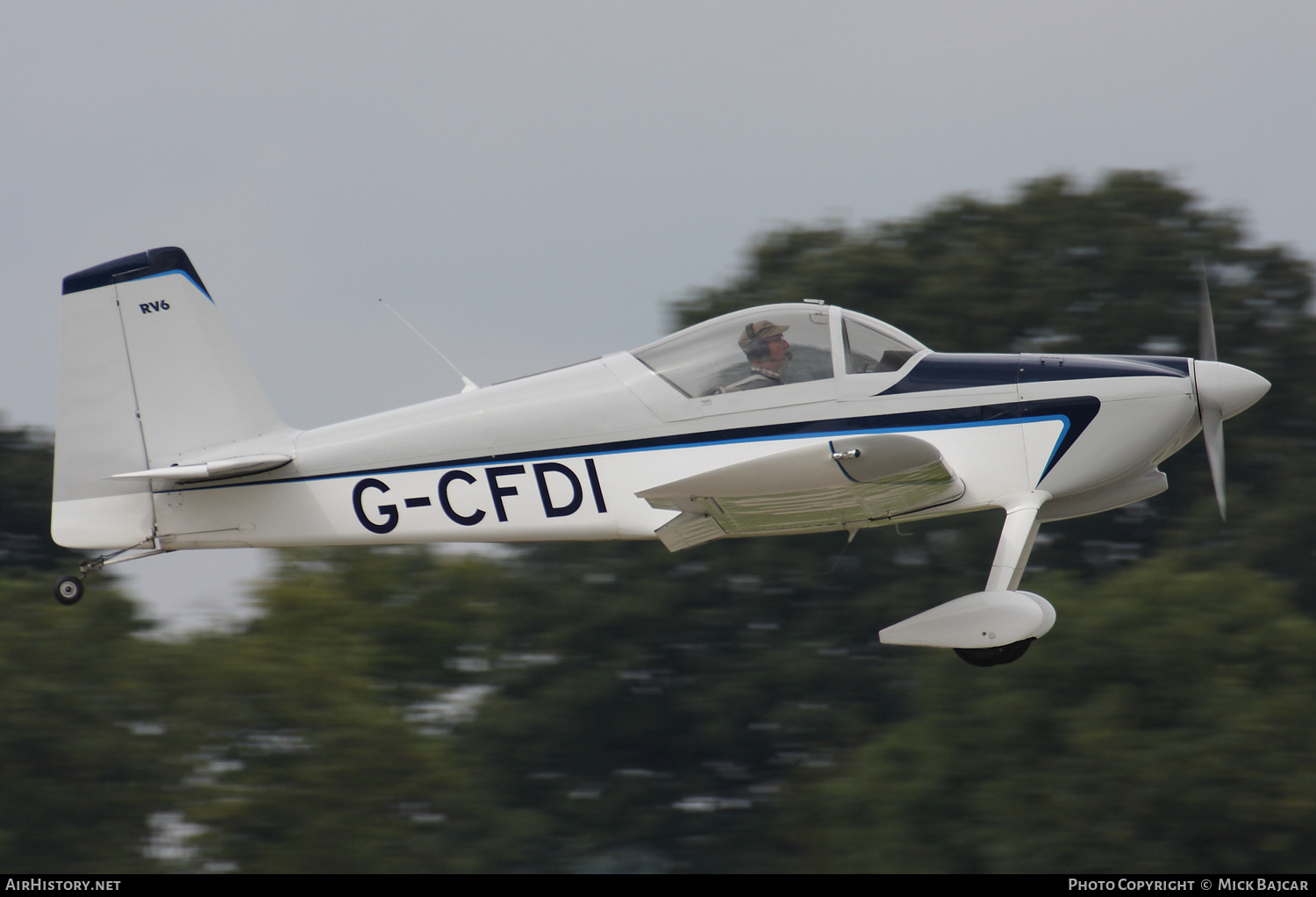 Aircraft Photo of G-CFDI | Van's RV-6 | AirHistory.net #528391