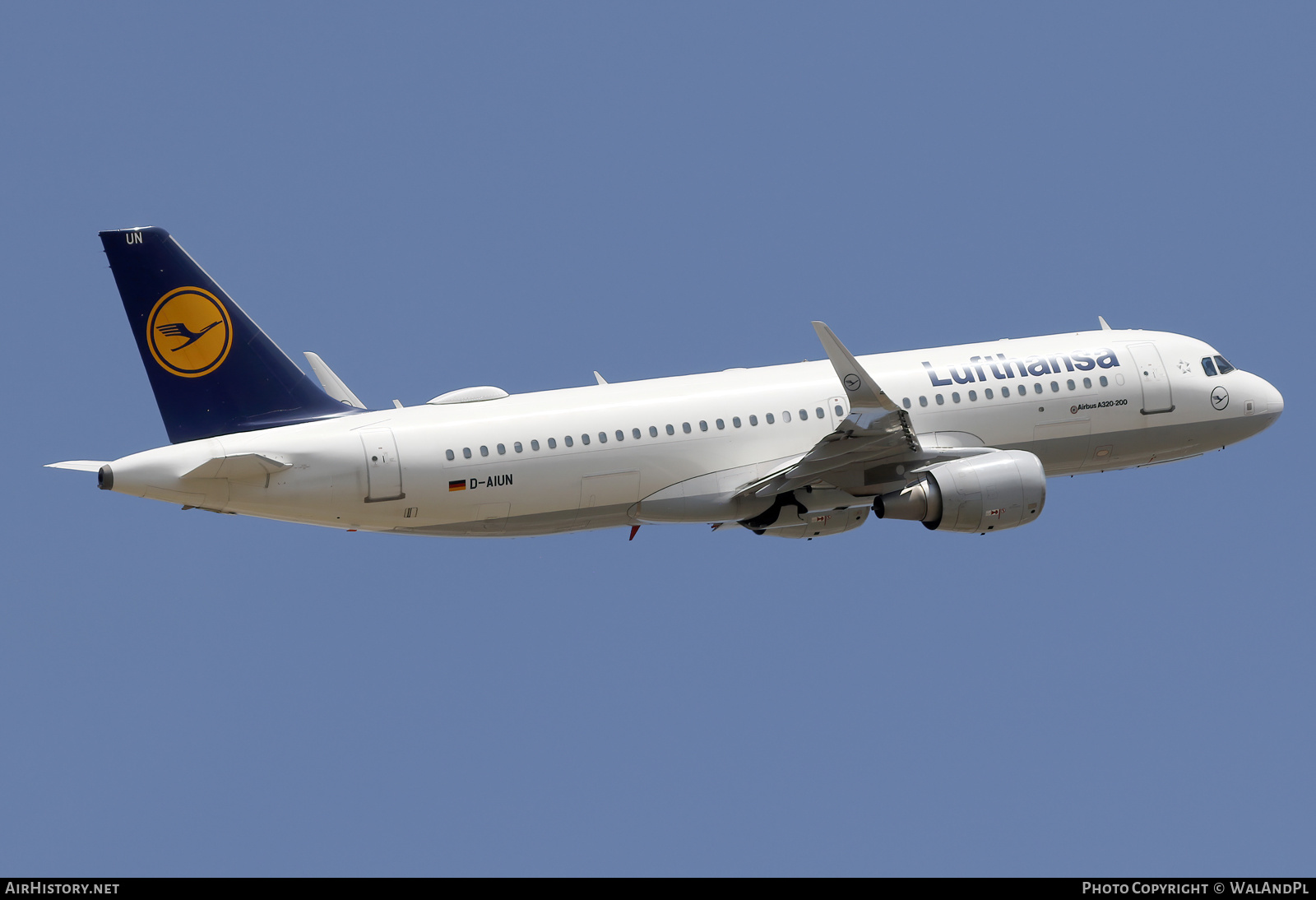Aircraft Photo of D-AIUN | Airbus A320-214 | Lufthansa | AirHistory.net #528487