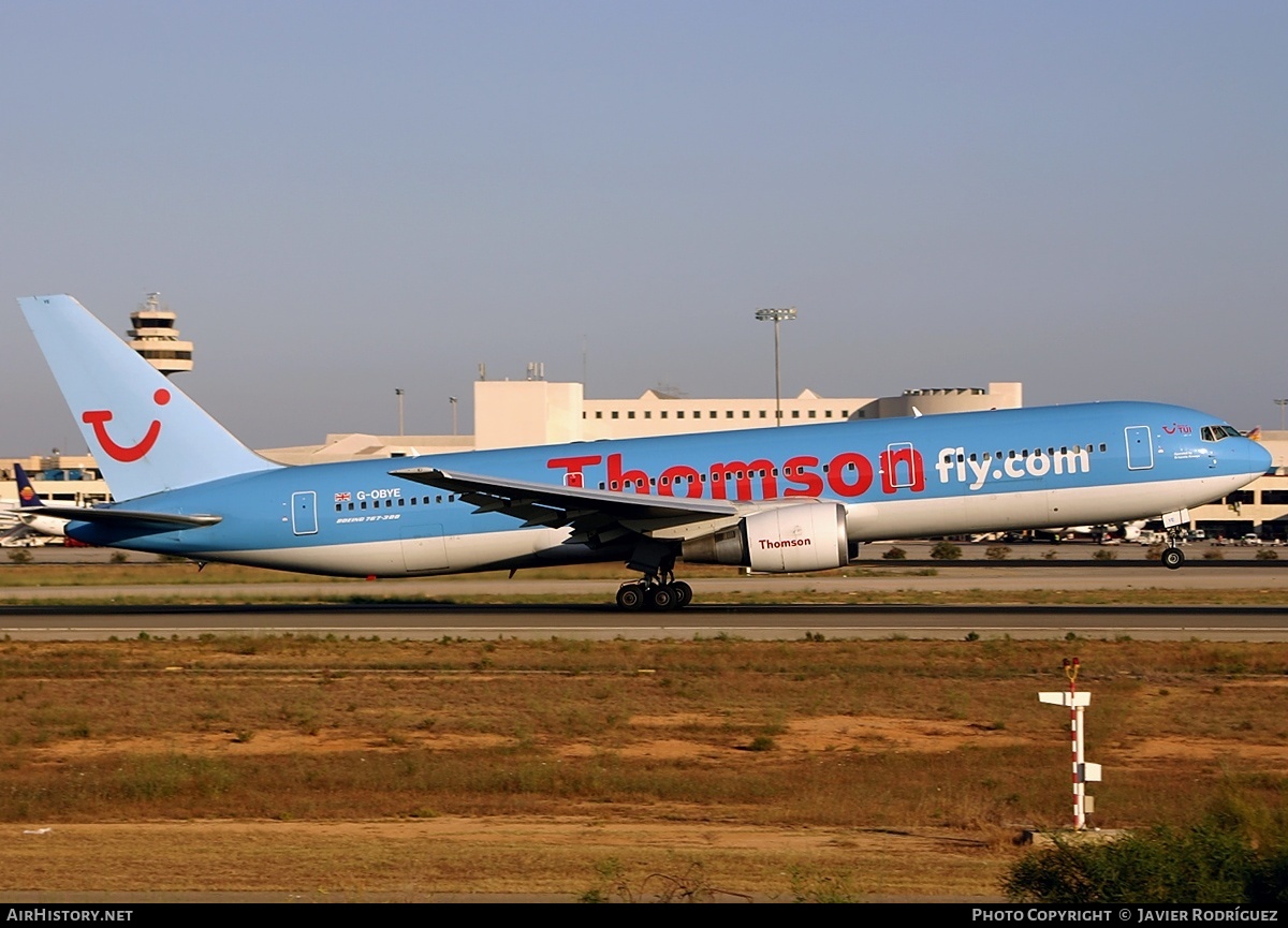 Aircraft Photo of G-OBYE | Boeing 767-304/ER | Thomsonfly | AirHistory.net #528559