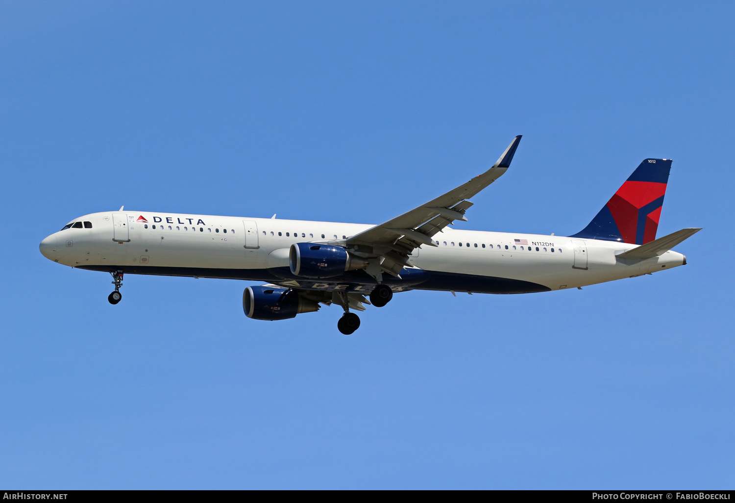 Aircraft Photo of N112DN | Airbus A321-211 | Delta Air Lines | AirHistory.net #528592