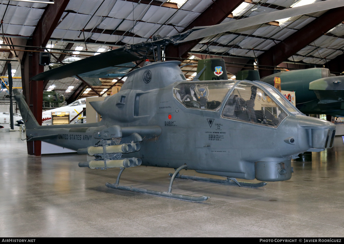 Aircraft Photo of 70-15985 | Bell AH-1S Cobra (209) | USA - Army | AirHistory.net #528607