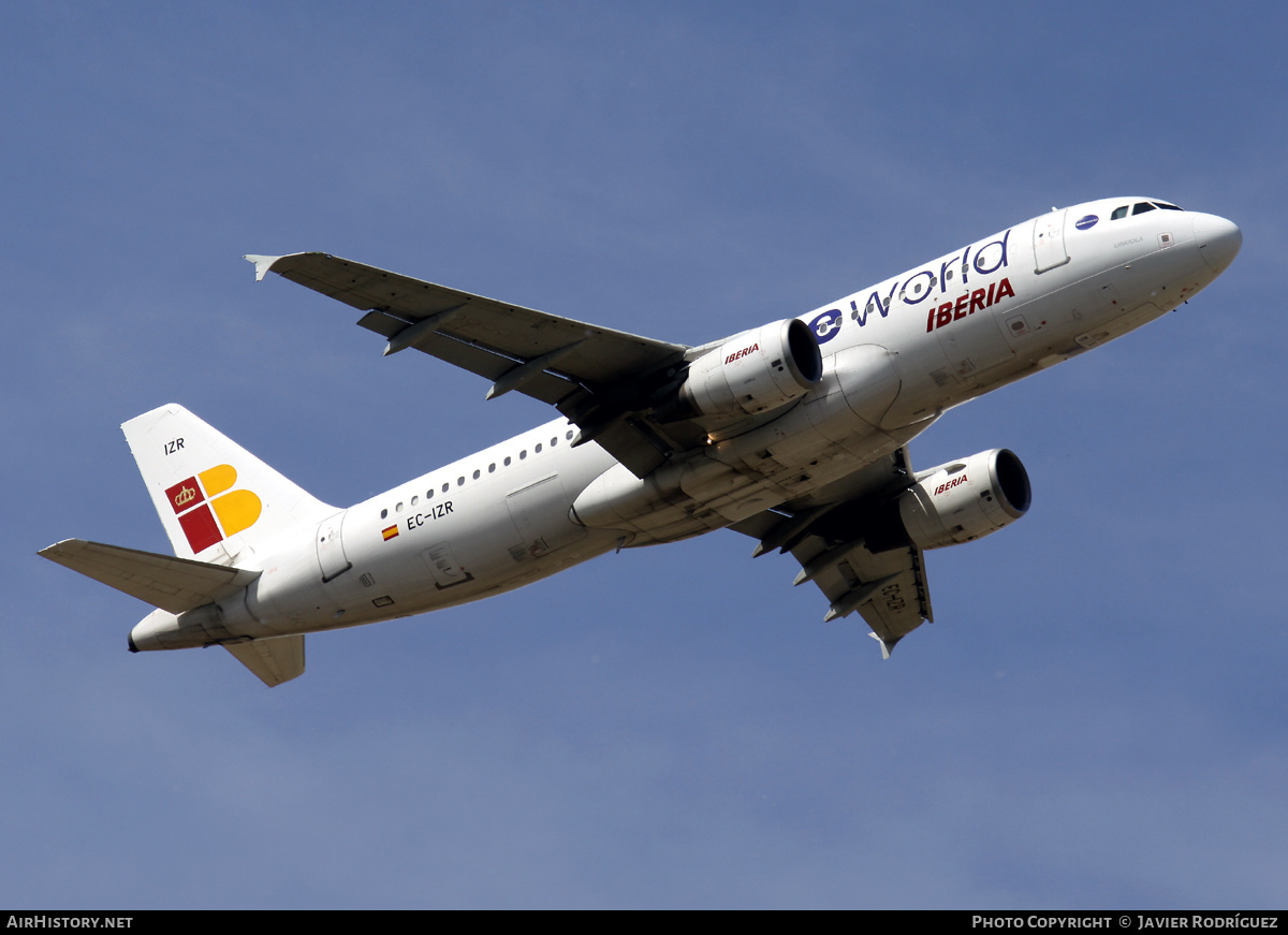 Aircraft Photo of EC-IZR | Airbus A320-214 | Iberia | AirHistory.net #528635