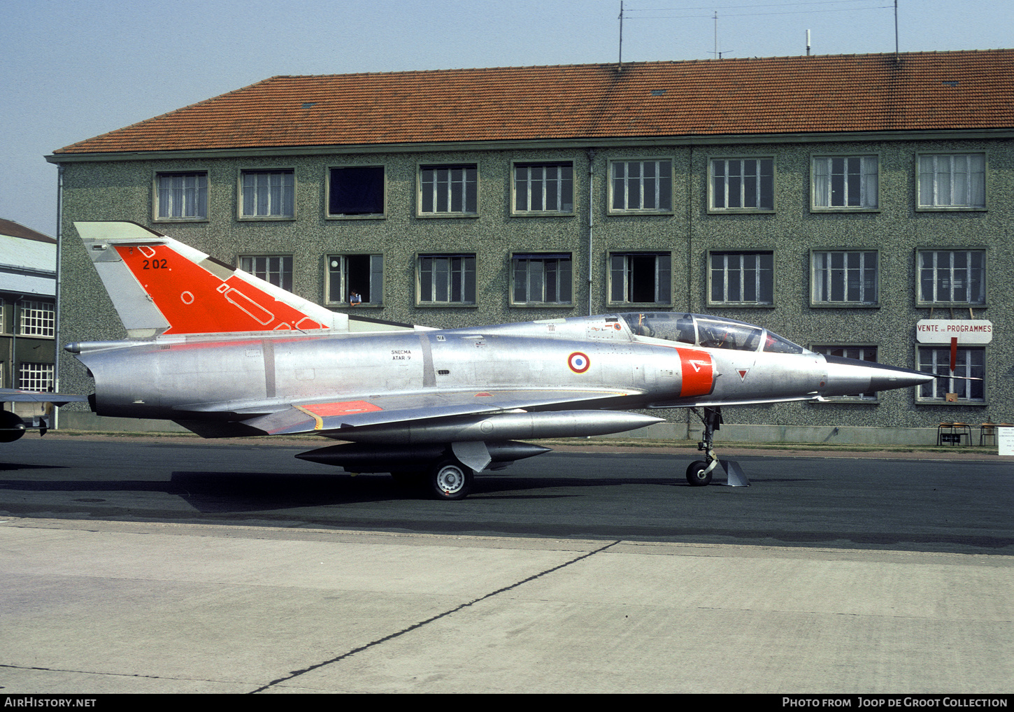 Aircraft Photo of 202 | Dassault Mirage IIIB | France - Air Force | AirHistory.net #528664