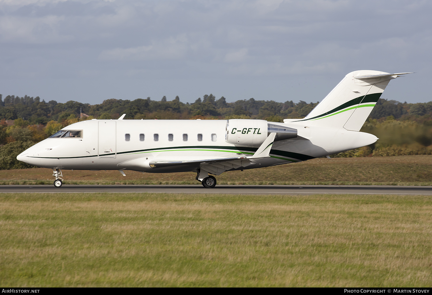 Aircraft Photo of C-GFTL | Bombardier Challenger 605 (CL-600-2B16) | AirHistory.net #528697