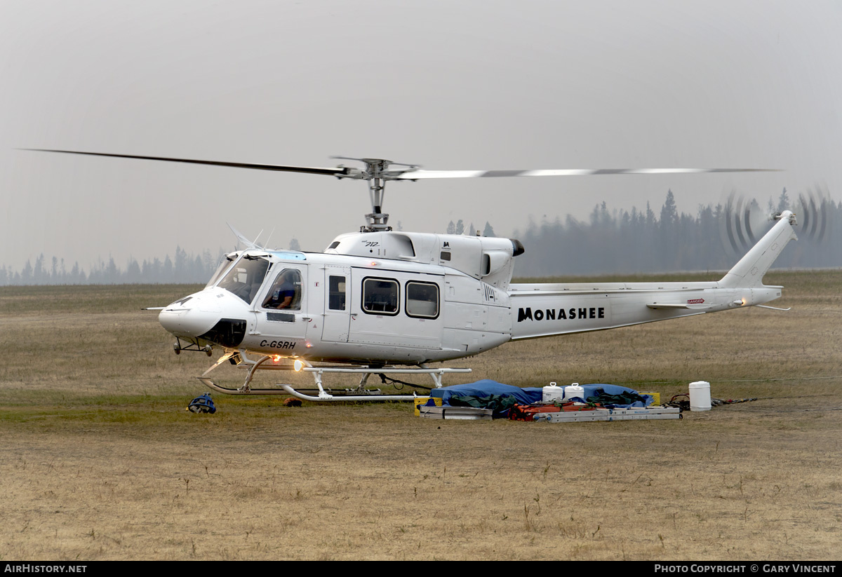 Aircraft Photo of C-GSRH | Bell 212 Twin Two-Twelve | Monashee Helicopters | AirHistory.net #528723