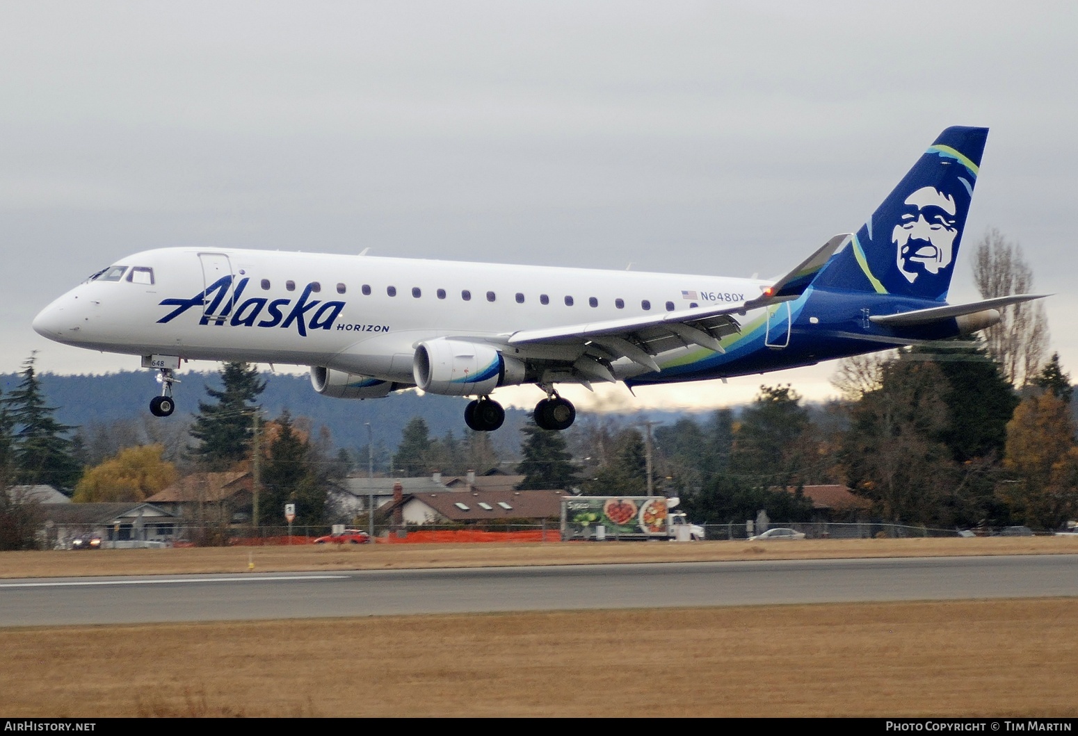 Aircraft Photo of N648QX | Embraer 175LR (ERJ-170-200LR) | Alaska Airlines | AirHistory.net #528785