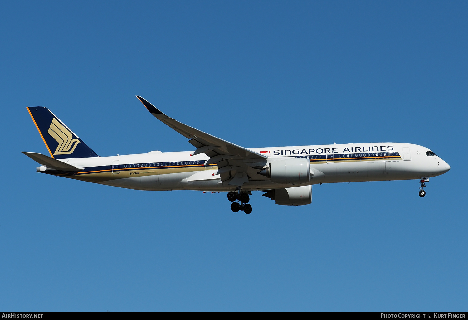 Aircraft Photo of 9V-SHW | Airbus A350-941 | Singapore Airlines | AirHistory.net #528865