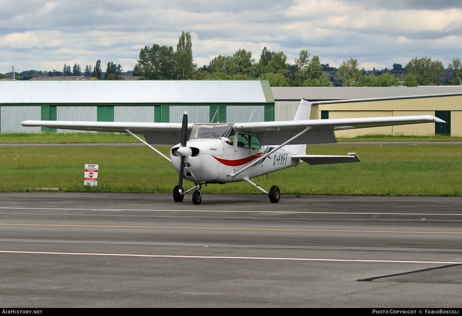 Aircraft Photo of C-FYFT | Cessna 172N Skyhawk II | AirHistory.net #528891