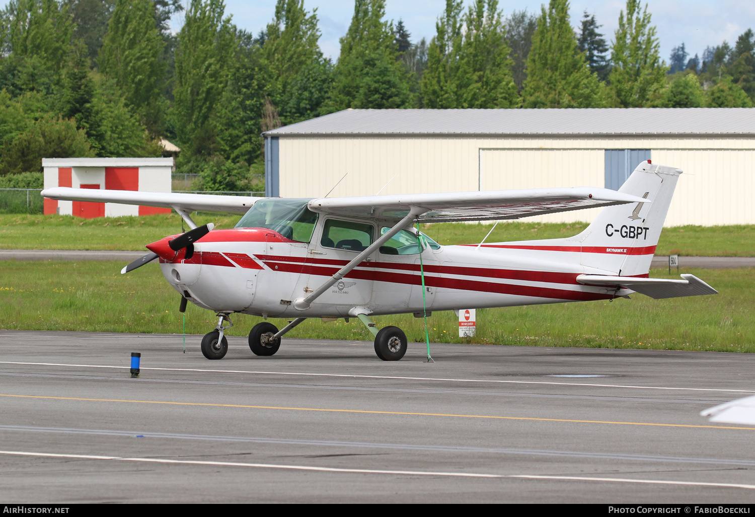 Aircraft Photo of C-GBPT | Cessna 172N Skyhawk II | Langley Flying School | AirHistory.net #528900